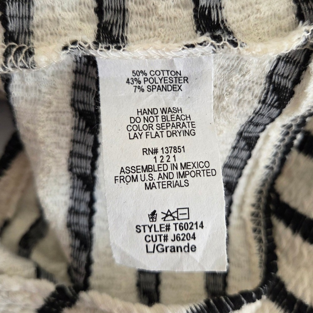 NWT Gaze Striped Strapless Textured Bodysuit Thong Black and White Juniors L - Picture 6 of 7